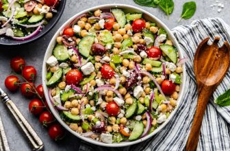 Mediterranean Chickpea Salad – The Stay At Home Chef