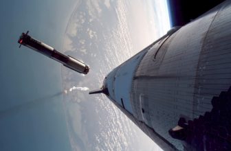 SpaceX’s Starship Spins Out of Control and Burns Up After Reaching Space