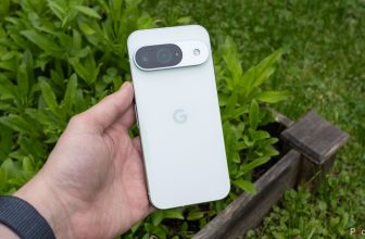 The Pixel jumps ahead of a surprising competitor in US sales race
