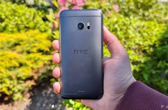 My favorite retro HTC phone marks the end of an era