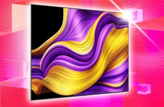 4 reasons why I picked a smart TV over a projector