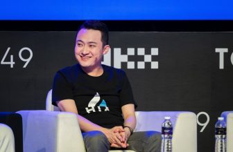 Crypto Billionaire Justin Sun Buys Another $100 Million of Trump’s Memecoin