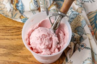 Roasted Strawberry Ice Cream – Barefeet in the Kitchen