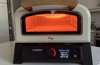 This electric pizza oven is smarter than you think