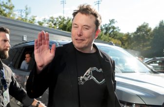Elon Musk-Founded Brain Implant Startup Says It’s a ‘Disadvantaged’ Business Despite Being Worth $9 Billion