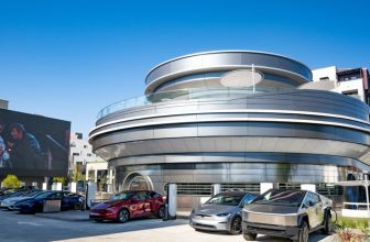 Add the Tesla Diner to the List of Elon Musk Projects That Fail to Deliver on Promises