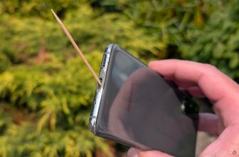 I broke my phone with pocket lint, leaving me with (expensive) pocket junk