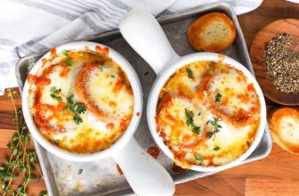 Cozy Up with This Bistro-Style French Onion Soup
